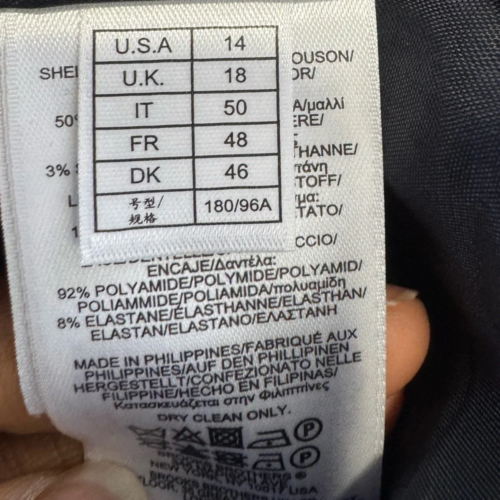 Tahari Women's Amelia Button Fly Skinny Blue Jeans Sz 24W - Picture 14 of 16